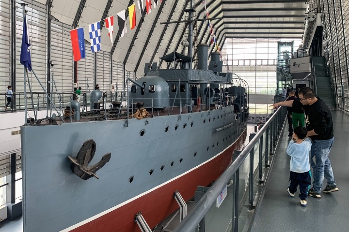 Zhongshan Warship Museum, Hubei province
